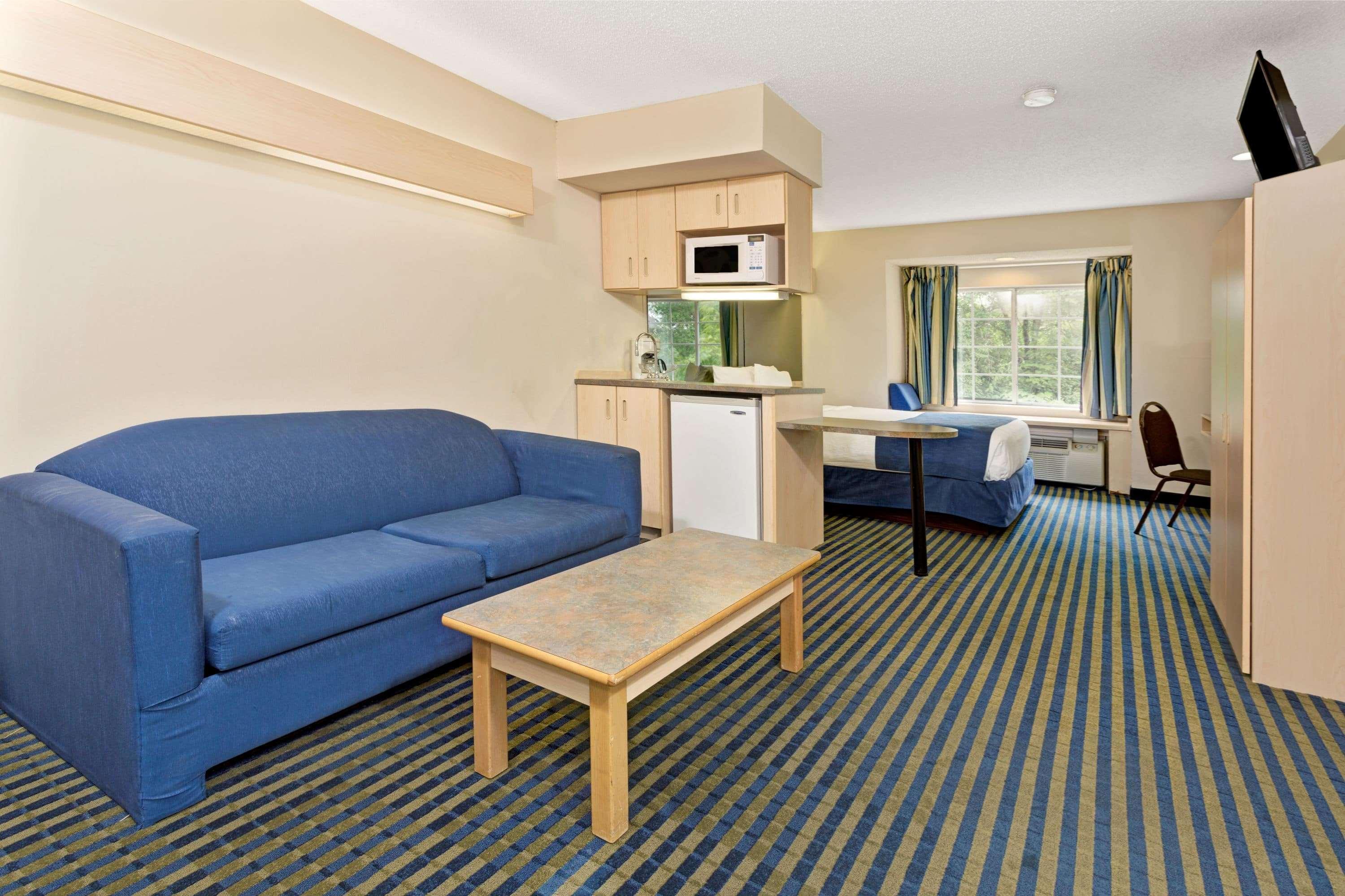 Microtel Inn & Suites By Wyndham Florence/Cincinnati Airpo Buitenkant foto